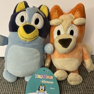 HugMees Bluey NEW and sister Bingo you get both plushie toys